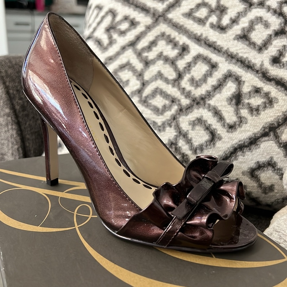 4M Enzo Angiolini Eamielee Copper sexy stiletto high heels copper burgundy brown